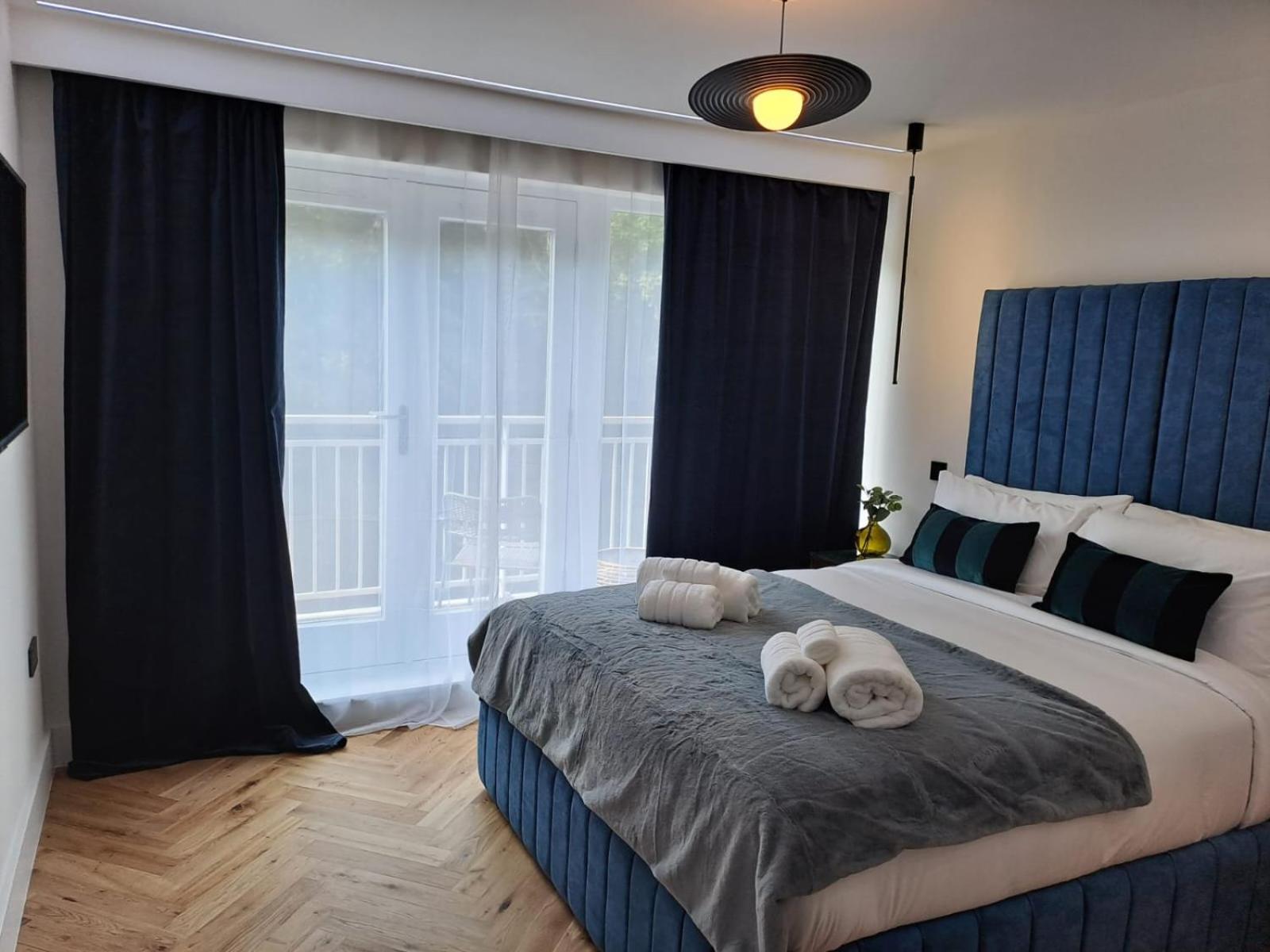 Newly Renovated Flat With Parking Space Canterbury Exterior foto